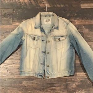 Light wash jean jacket